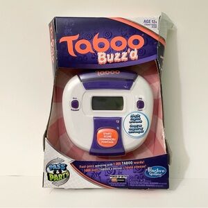 Taboo Buzz’d Electronic Game Hasbro Bilingual English/French